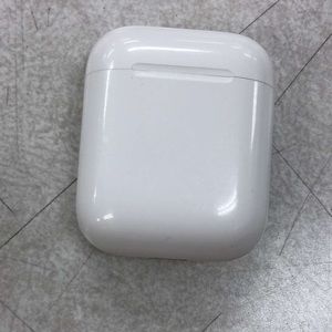 Authentic Apple air pods